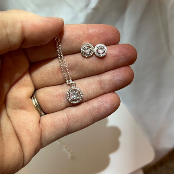 belk Jewelry - Silver Plate Pendant and Earrings